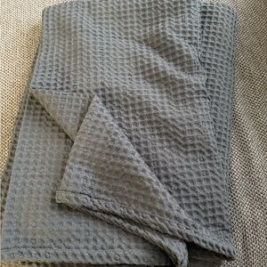 King Size Charcoal Waffle Knit Blanket